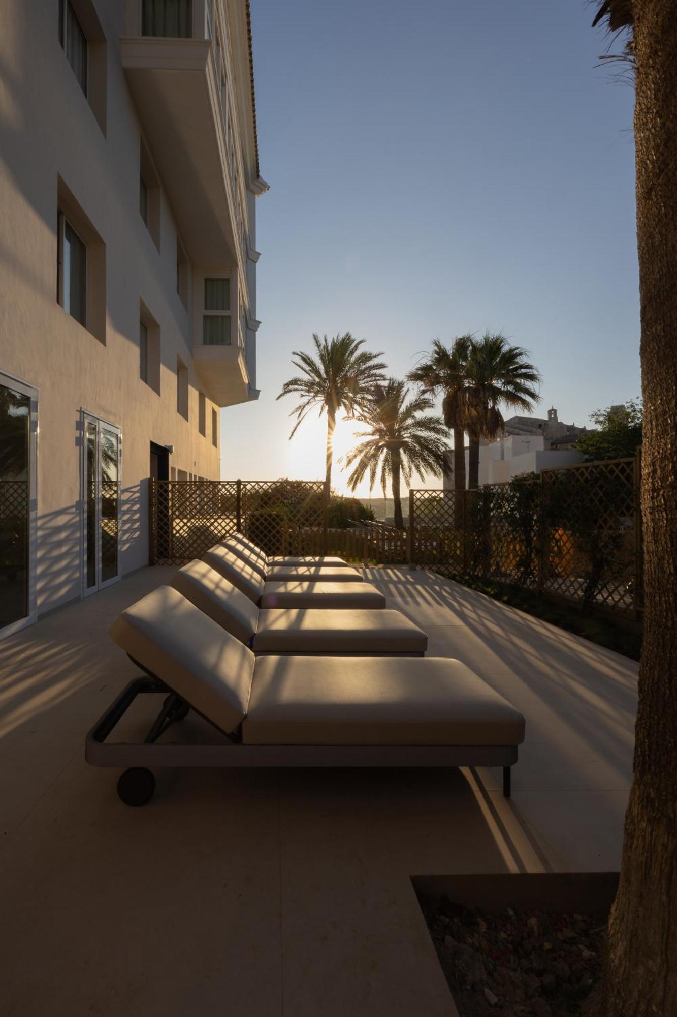 Catalonia Mirador Des Port Hotel Eksteriør billede